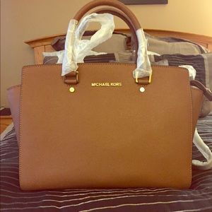 Michael by Michael Kors large Selma satchel